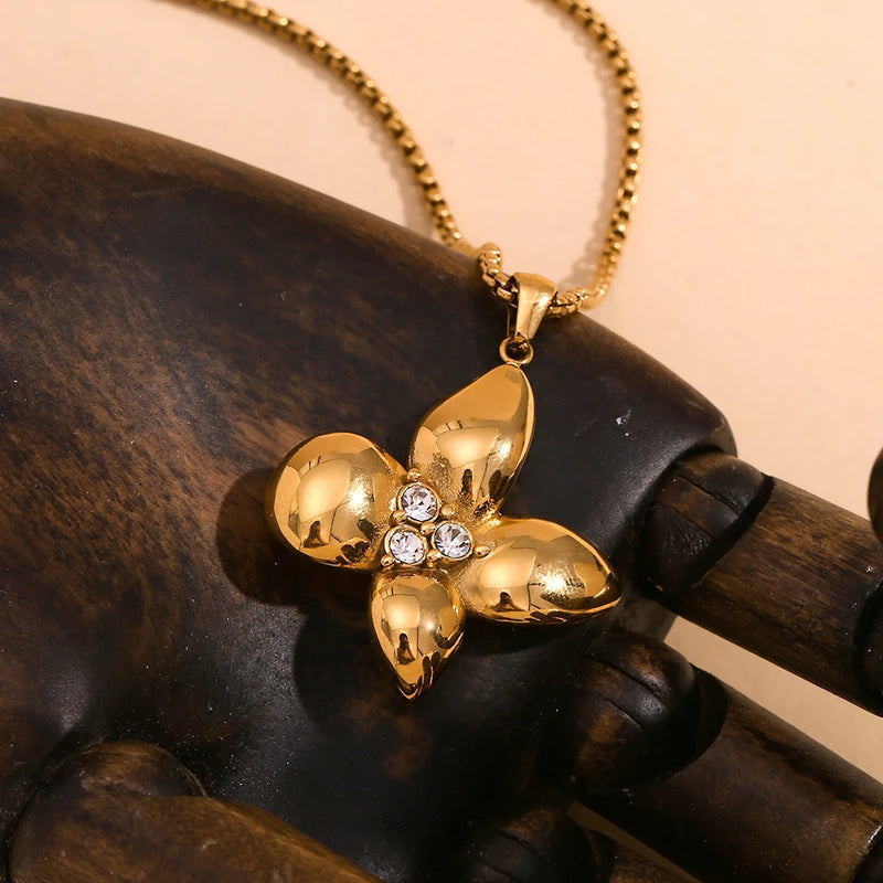Sophia Star Necklace