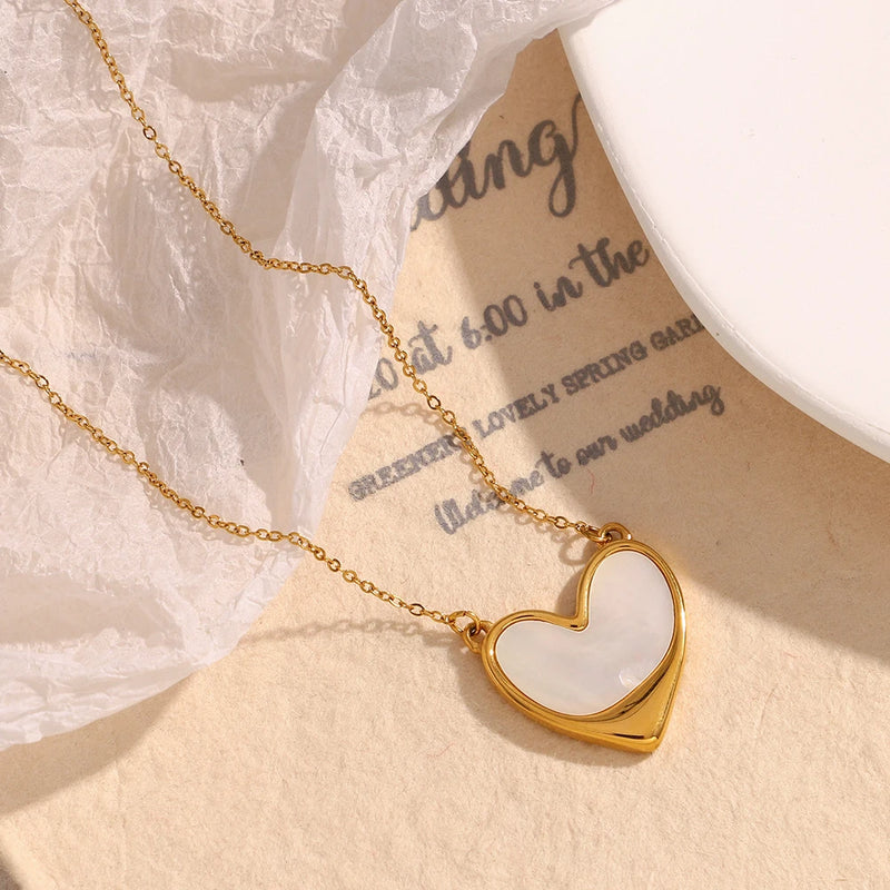 Golden love seen